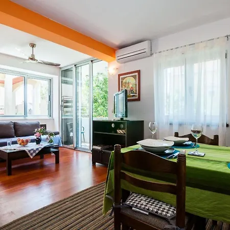 Appartement Lara&dan *