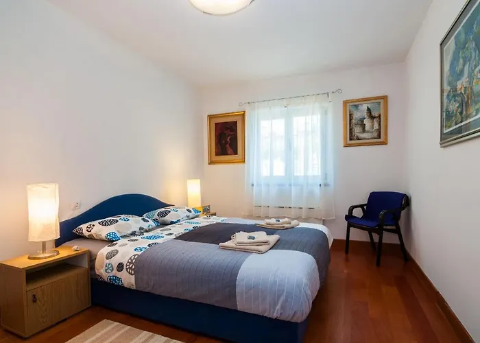 Διαμέρισμα Lara&dan